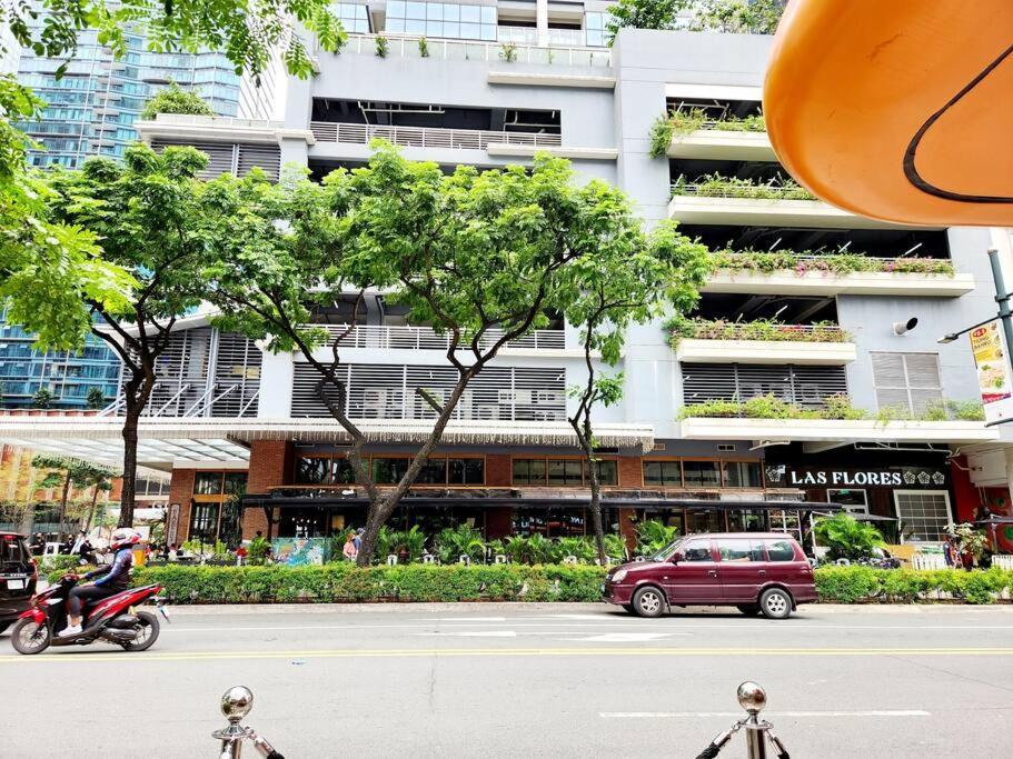 Casa Antonio At Uptown Parksuites Tower One Bgc Манила Екстериор снимка