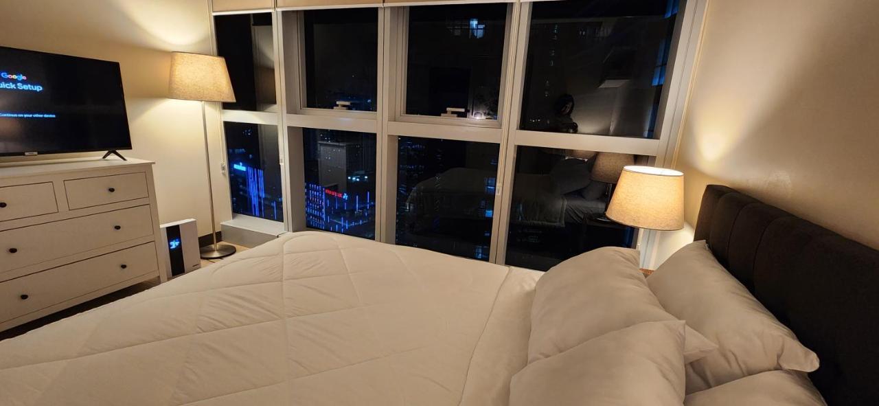 Casa Antonio At Uptown Parksuites Tower One Bgc Манила Екстериор снимка