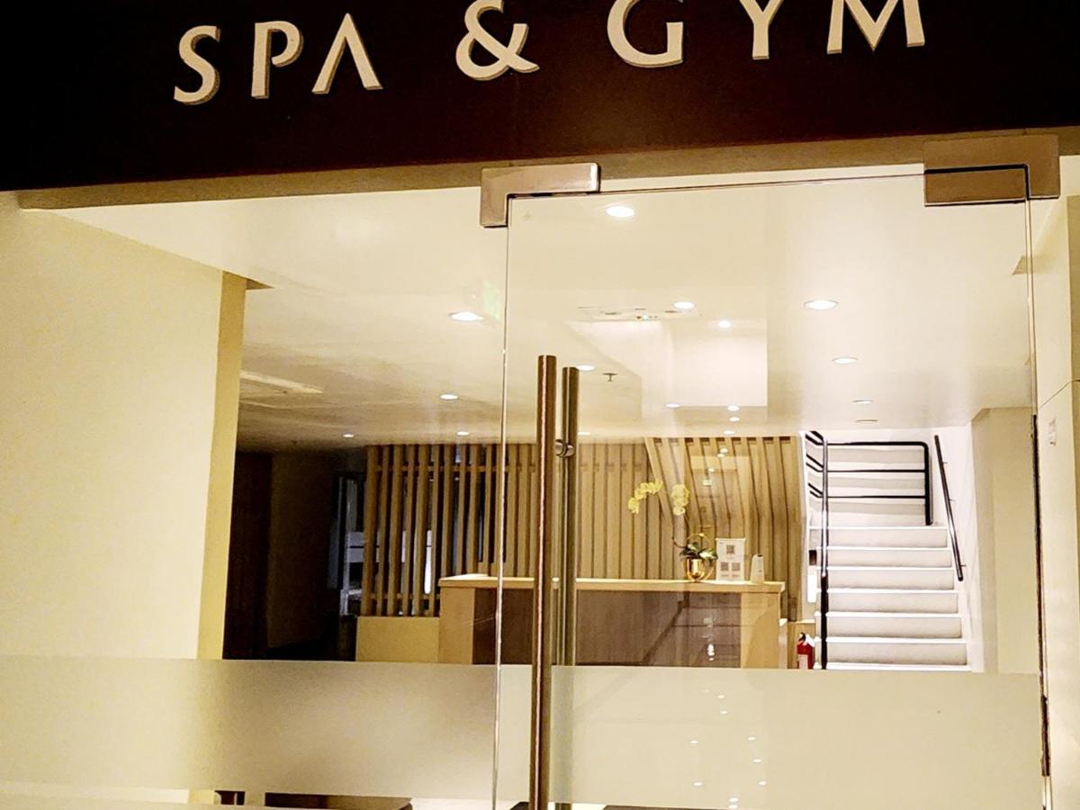 Casa Antonio At Uptown Parksuites Tower One Bgc Манила Екстериор снимка